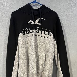 Hollister Sweatshirt